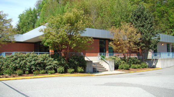 Exterior photo of Mission Library against a clear blue sky.