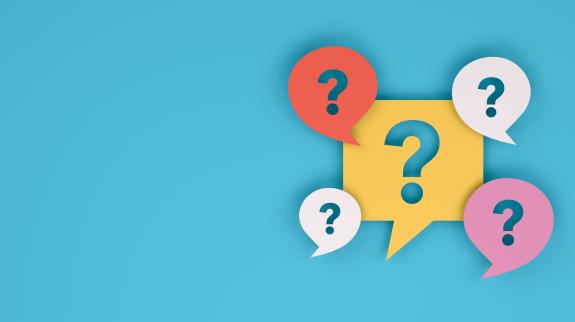 3D rendering of question marks on speech bubble.