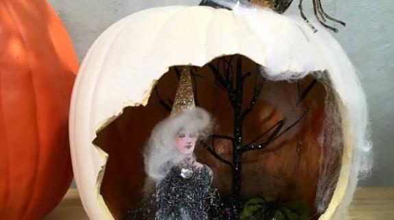 Halloween decor