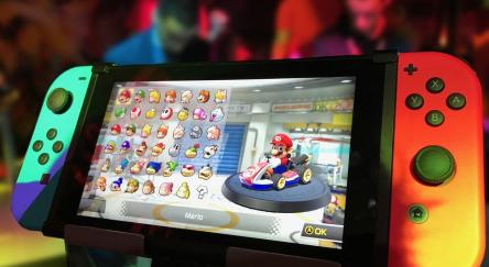 handheld nintendo switch console